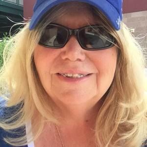 Meet your Posher, Suzette